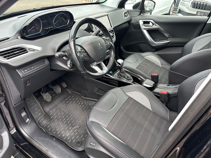 Peugeot 2008 (2017) 1.6Hdi 88kw Allure - fotka 9 z 24