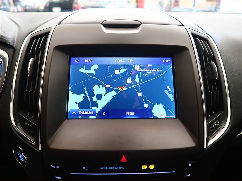 Ford Galaxy (2022) Titanium 2.0 EcoBlue, Automat - fotka 17 z 21