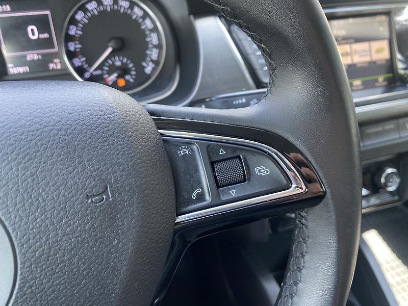 Škoda Fabia 1.2 TSI 81kW -1xMAJ.-STYLE-LED - fotka 20 z 45