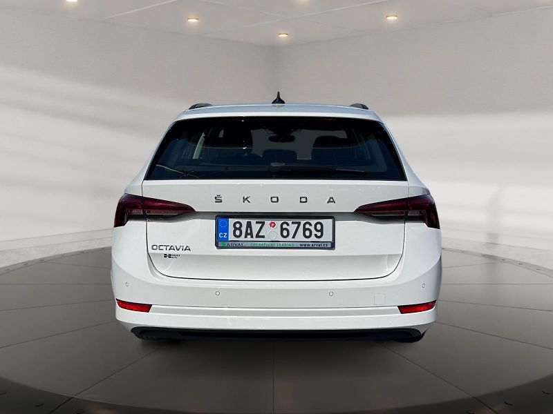 Škoda Octavia (2021) AMBITION 1.0TSI 81kW CZ DPH - fotka 5 z 11