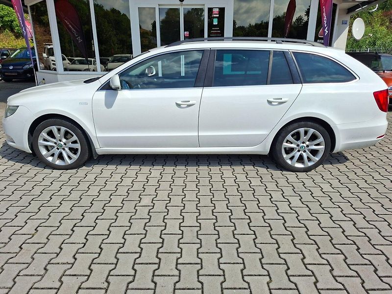 Škoda Superb (2012) 2.0TDI 125kW 6MAN 4X4 - fotka 5 z 27
