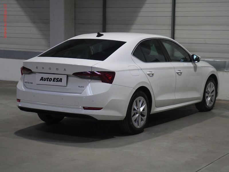 Škoda Octavia (2024) 2.0 TDi, 1.maj,ČR, Style - fotka 4 z 21