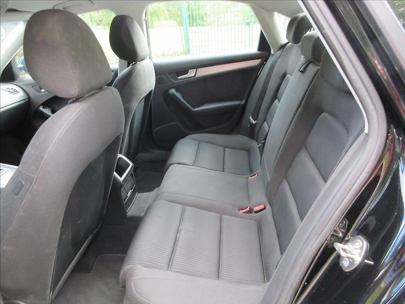 Audi A4 1,8 TFSi 88Kw, Xenon, VADA MOT - fotka 14 z 21
