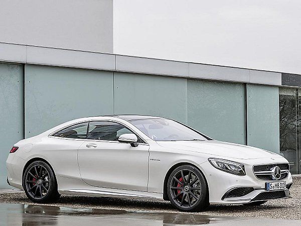 Mercedes-Benz S 63 AMG Coupé.