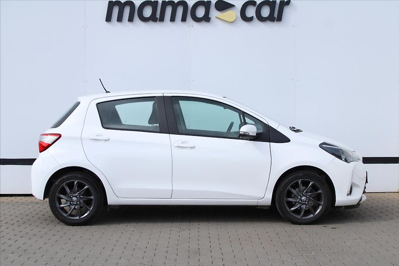 Toyota Yaris 1.5 VVT-i 82kW SERVIS.KNIHA ČR - fotka 8 z 24