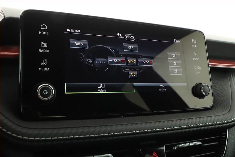 Škoda Fabia (2026) 1.0 TSI, MONTE CARLO, AUTOMAT - fotka 17 z 21