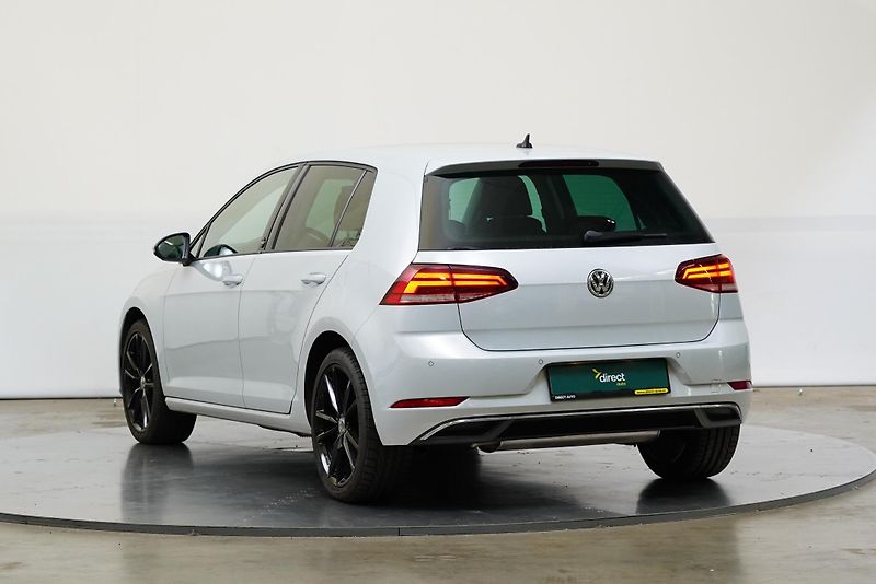 Volkswagen Golf - fotka 7 z 22
