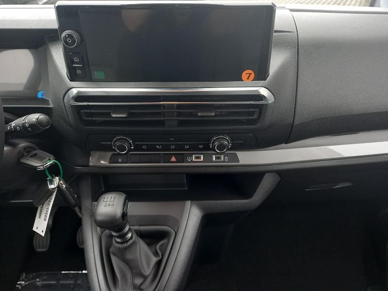 Peugeot Traveller (2026) Active L3 2.2 BlueHDi 150 man - fotka 22 z 32