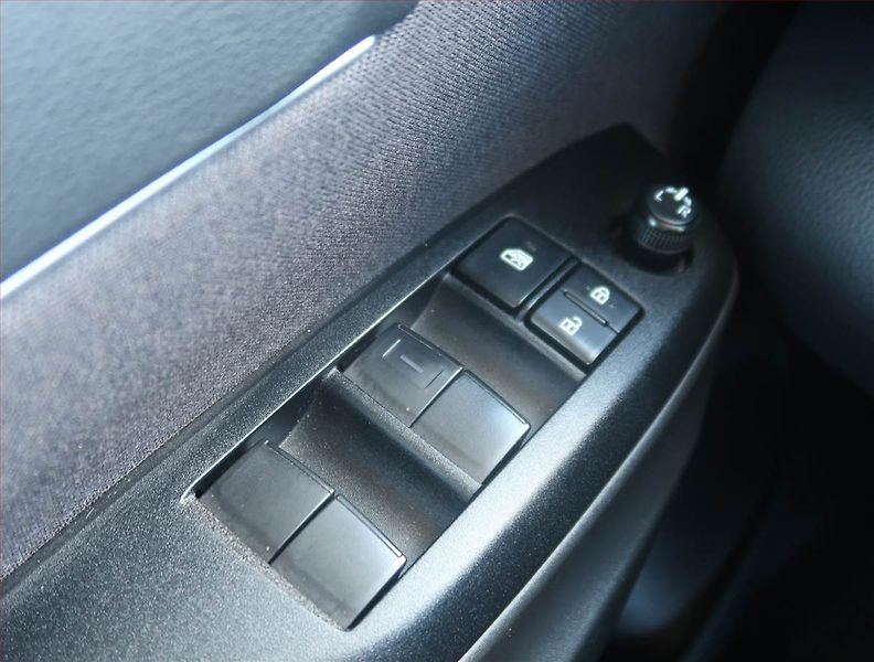 Toyota Yaris Cross (2024) Comfort 1.5 VVT-iE, Automat - fotka 16 z 20