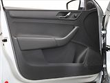 Škoda Rapid 1,2 TSI 81kW 1.maj.ČR 47tkm! - náhled 13