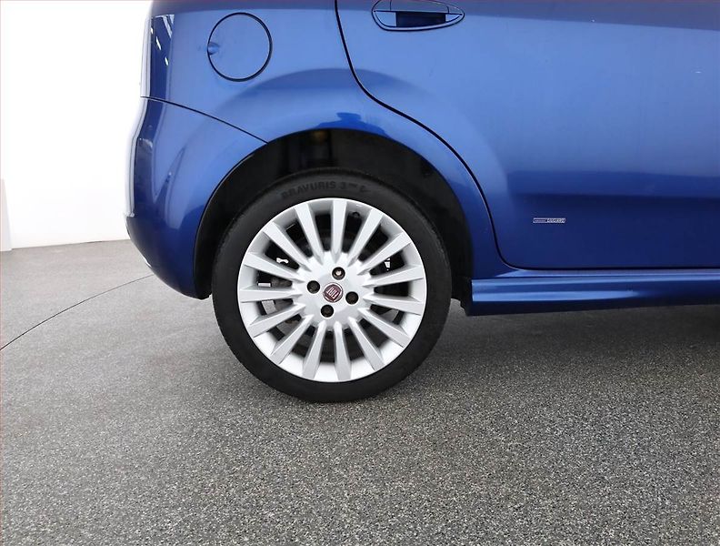 Fiat Grande Punto (2009) 1.4 Star Jet 16V, po STK - fotka 15 z 15