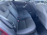 Ford Mondeo Titanium 2.2TDCi 147kw KAMERA - náhled 28