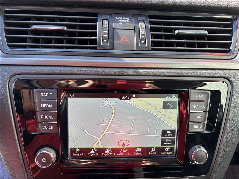 Škoda Rapid 1,4 Tdi JOY Navi, Vyhř.sed, Te - fotka 8 z 13