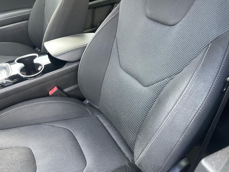 Ford Mondeo 2.0TDCi 150PS MANUAL COMBI STK - fotka 96 z 154