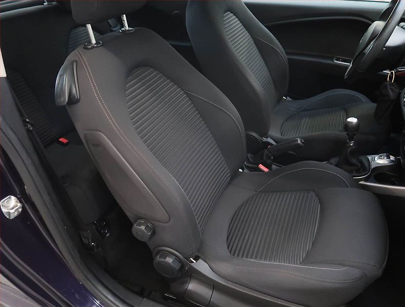 Alfa Romeo MiTo (2013) 1.4 MultiAir, Serv.kniha - fotka 9 z 18