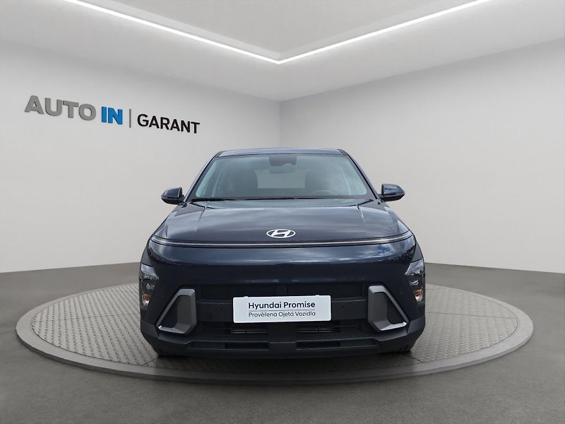 Hyundai Kona (2024) Comfort Club 1.0T-GDi 83kW, Se - fotka 2 z 24