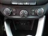 Kia Ceed (2012) 1.4i, ČR, AC, tempo - náhled 13