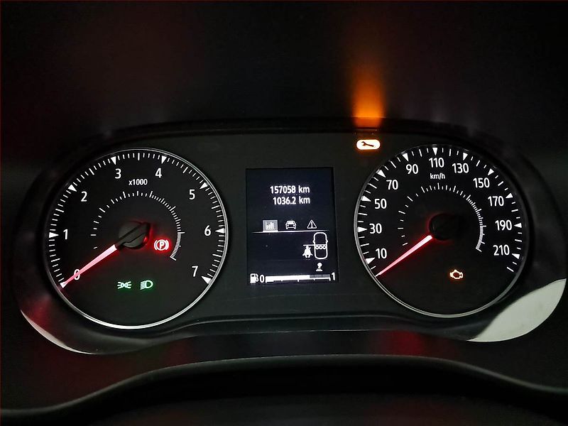Dacia Jogger (2022) 1.0 TCe, LPG, 7 míst, ČR,1.maj - fotka 11 z 17