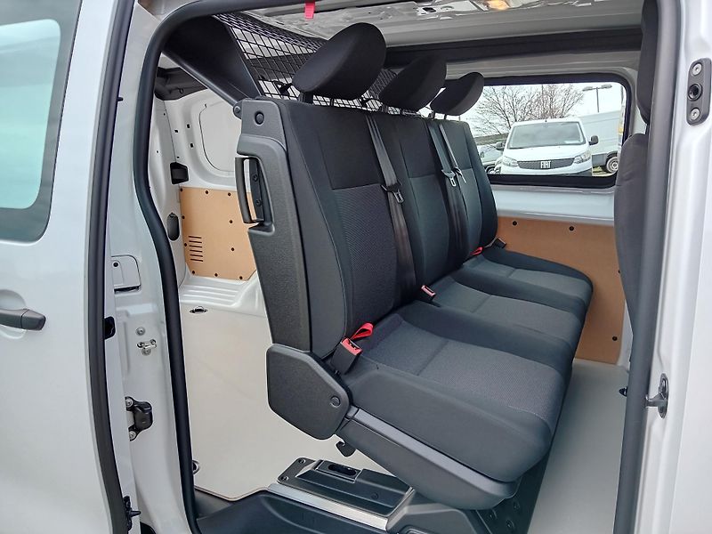 Fiat Scudo (2026) 2,2MTJ L3 KOMBI FLEX/5L ZÁRUKY - fotka 18 z 25