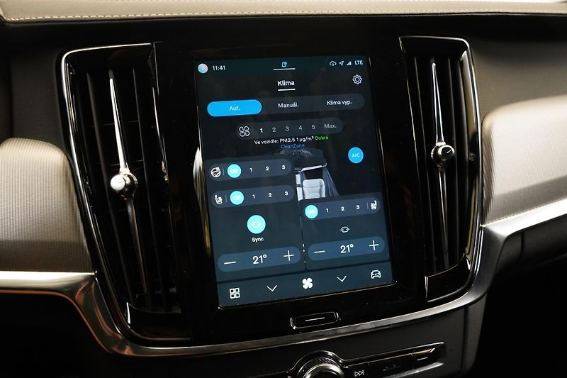 Volvo V90 - fotka 21 z 26