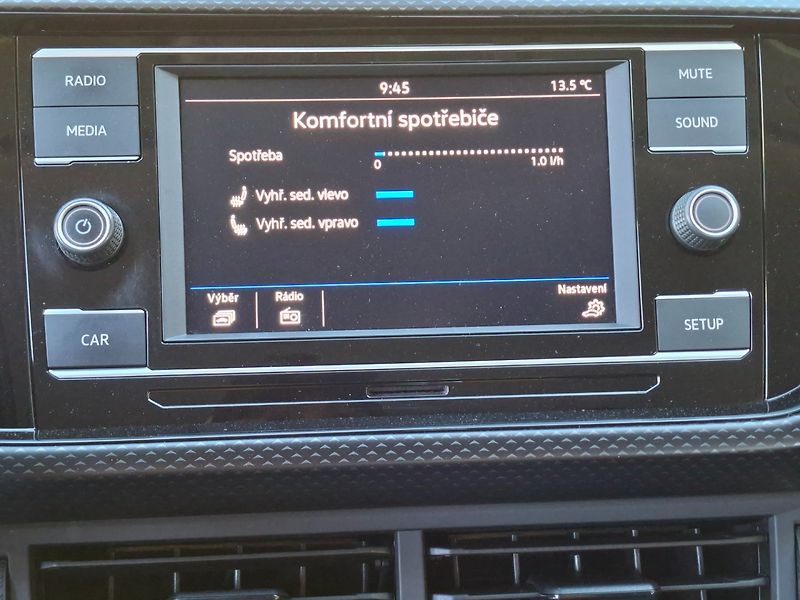 Volkswagen T-Cross (2019) 1.0TSI 70kW MAN -1.MAJITEL - fotka 16 z 34