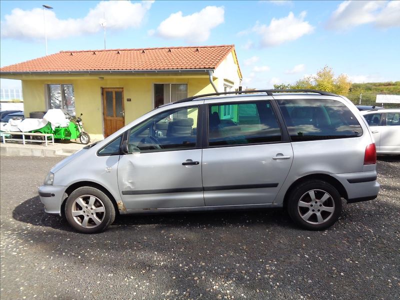 Seat Alhambra 1,9 - fotka 3 z 15