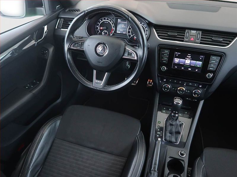 Škoda Octavia (2013) RS 2.0 TDI, Automat - fotka 7 z 12