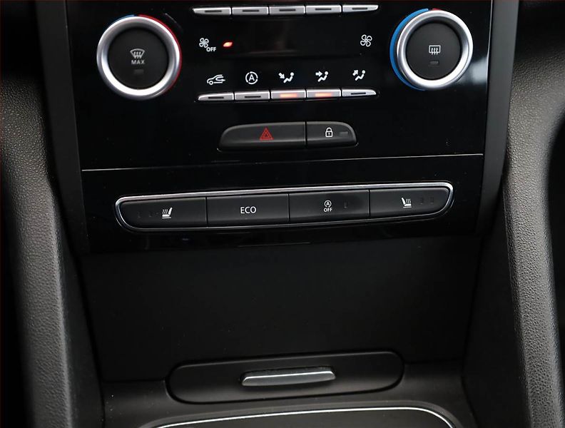 Renault Talisman (2017) 1.6 dCi, Automat, Serv.kniha - fotka 18 z 20