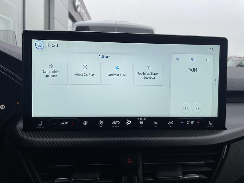 Ford Kuga ST-Line X 2,5 HEV 134 kW AT - fotka 36 z 39