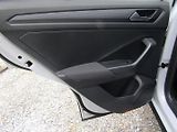 Volkswagen T-Roc (2018) 1.0 TSI 85kW  1.majitel - náhled 20