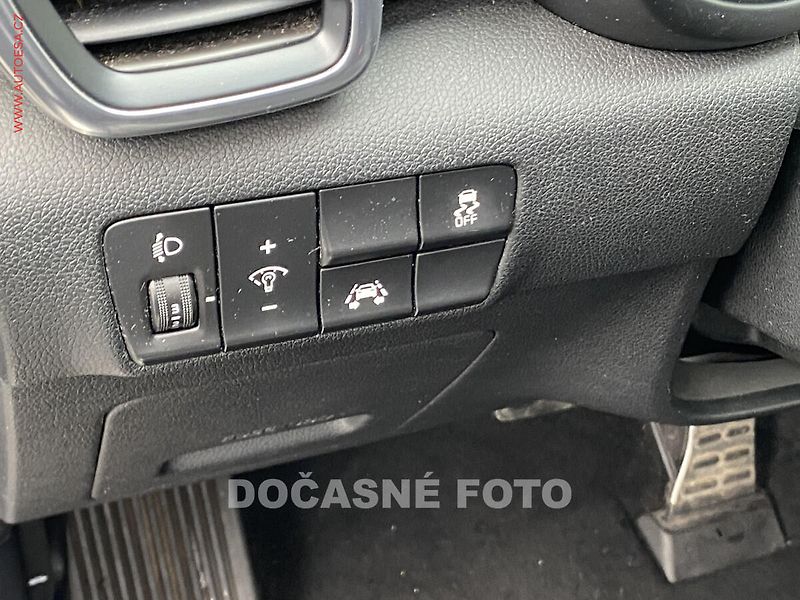 Kia Sportage (2016) 2.0 CRDi AWD, GT Line, AT - fotka 12 z 20
