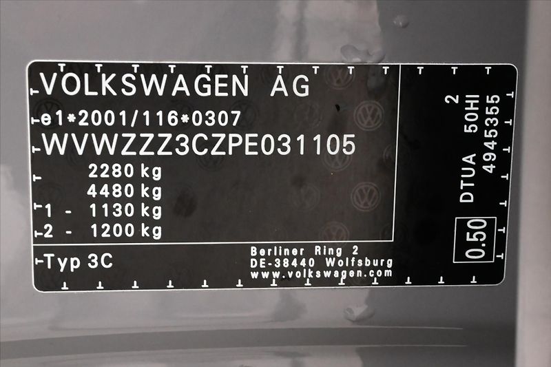Volkswagen Passat 2,0 TDI 147kW 4x4 DSG Alltrack - fotka 12 z 33