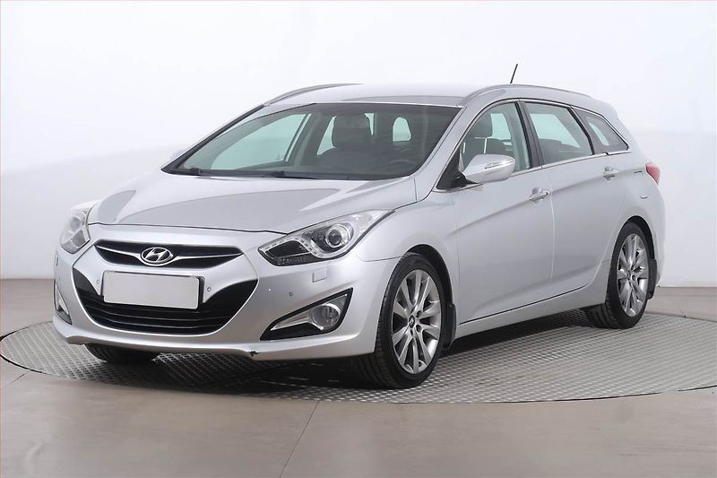 Hyundai i40 (2012) 1.7 CRDi, Serv.kniha, Navi - fotka 2 z 24