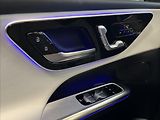 Mercedes-Benz GLC 220d 4MATIC AMG Line Night - náhled 12