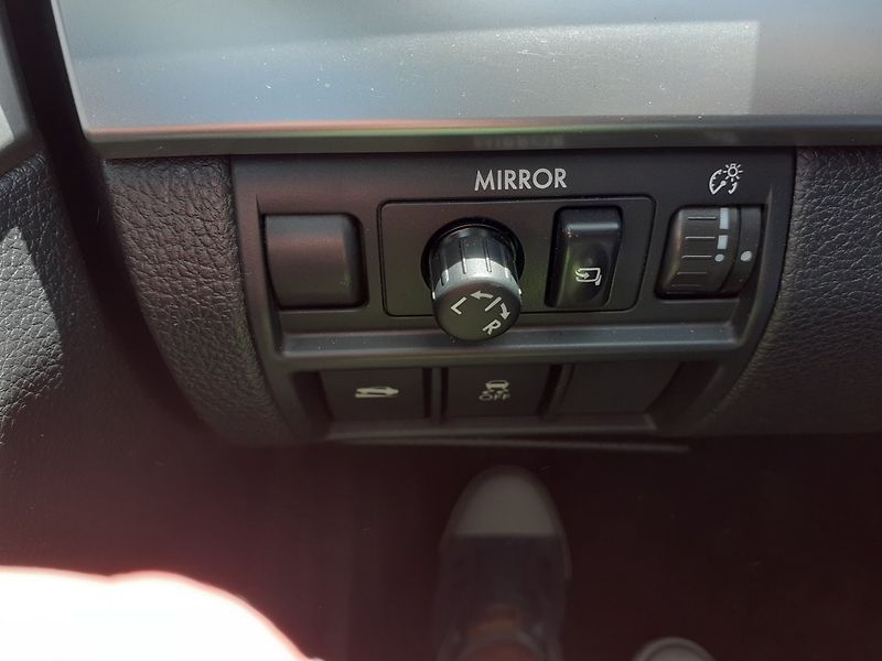 Subaru Outback (2013) 2.0 D 4x4 110 Kw - fotka 11 z 34