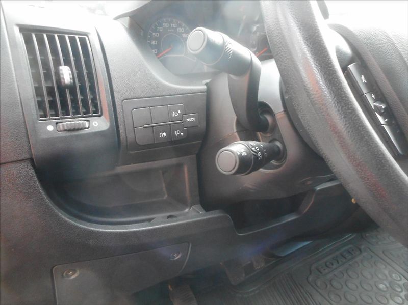 Peugeot Boxer 2,0 HDi L2H1 - fotka 11 z 24