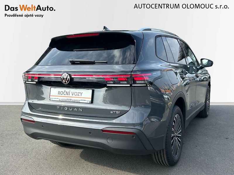 Volkswagen Tiguan (2026) 1,5 eTSI mHEV 7DSG People - fotka 2 z 35
