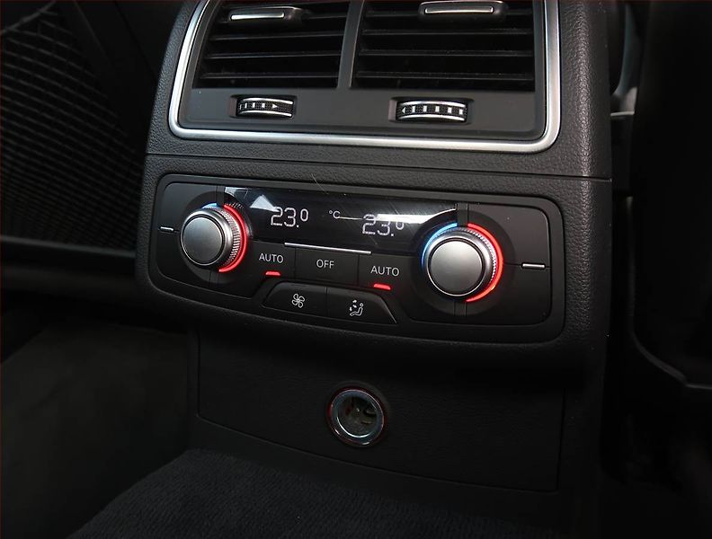 Audi A7 (2015) S-Line 3.0 TDI, 4X4, Automat - fotka 22 z 24