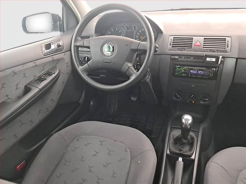 Škoda Fabia (2001) 1.4 16V, nová STK, Tažné - fotka 7 z 15