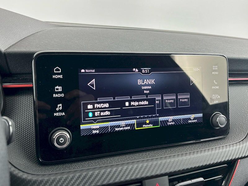 Škoda Scala (2025) 1.0TSI 85kW Monte Carlo - fotka 16 z 32