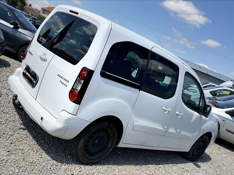 Peugeot Partner 1,6 HDI KLIMA TAŽNÉ - fotka 5 z 24