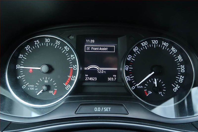 Škoda Fabia (2015) Style 1.4 TDI, ČR,1.maj - fotka 11 z 22