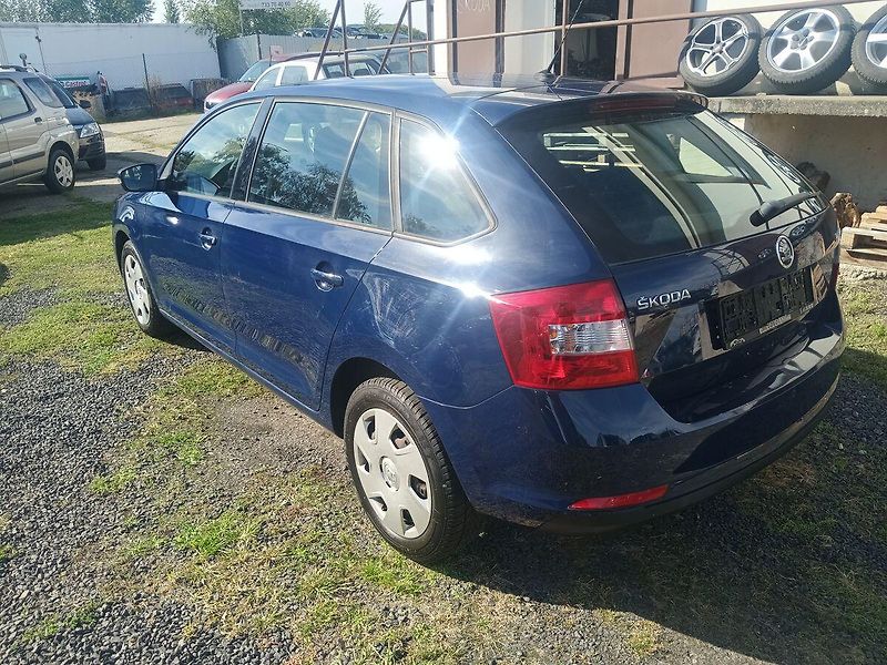 Škoda Rapid 1.2 TSI Spaceback Active 66kw - fotka 3 z 19