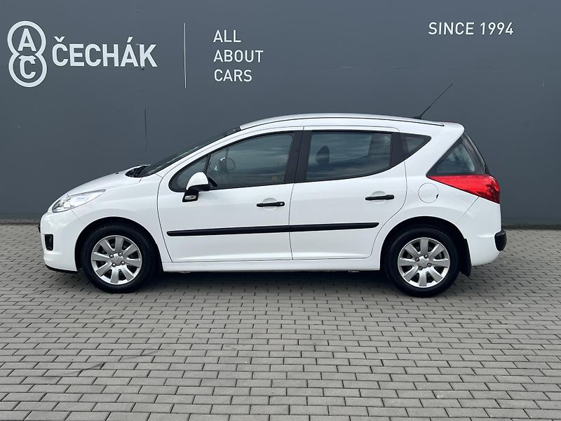 Peugeot 207 (2011) 1,4i 54kW SW - fotka 8 z 28
