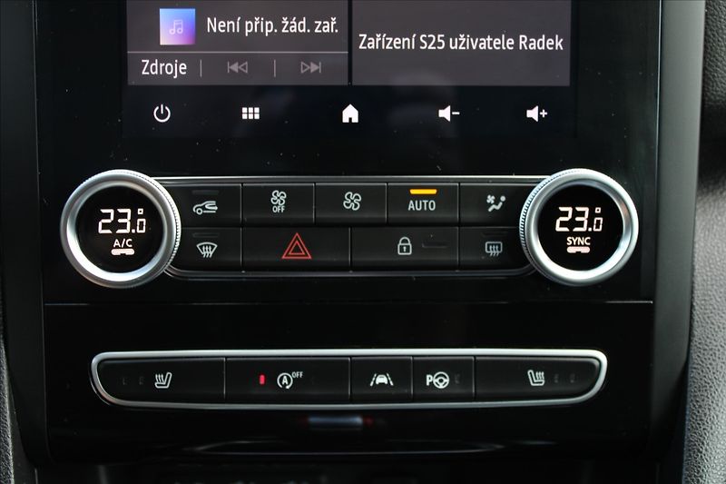 Renault Mégane 1,3 TCe  NOVÉ V ČR,A/T,RS-LINE - fotka 20 z 37