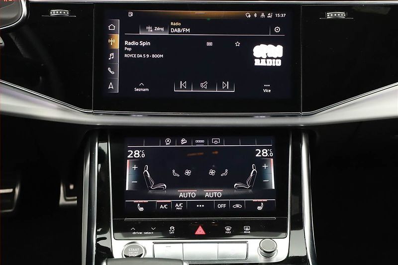 Audi Q7 (2024) 55 TFSI - fotka 9 z 20