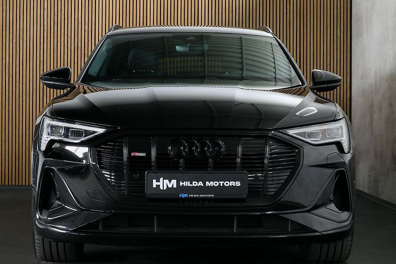 Audi e-tron 55 300kW S-line BlackEdi NV TZ - fotka 7 z 44