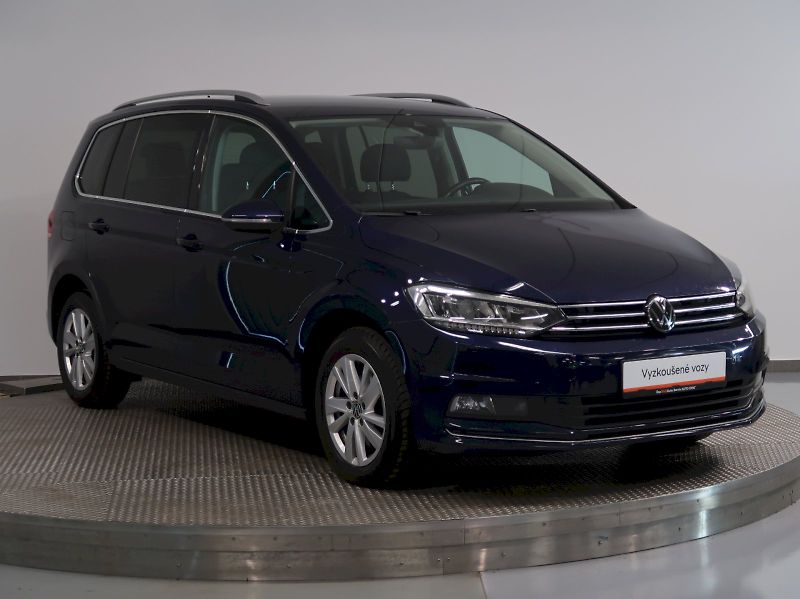 Volkswagen Touran (2023) HIGHLINE 2.0TDI 110KW DSG - fotka 6 z 37