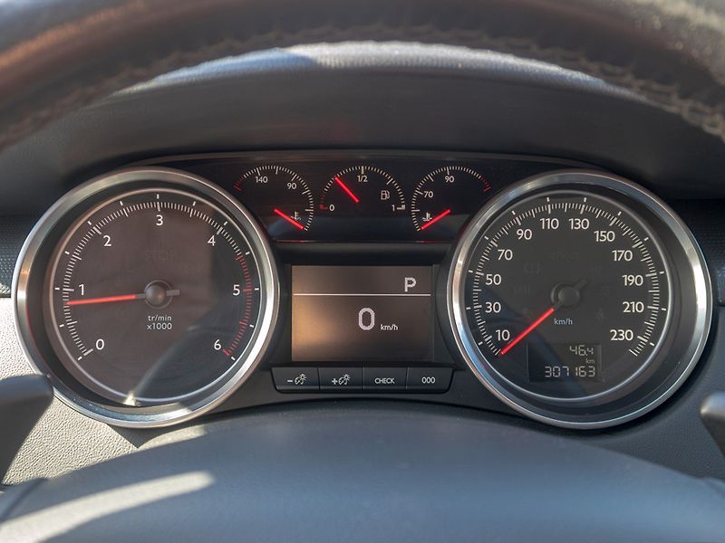 Peugeot 508 (2015) ČR 2.0HDI 133KW – GT PANORAMA - fotka 26 z 55