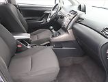 Toyota Verso (2010) 2.0 D-4D, 7 míst, nová STK - náhled 9